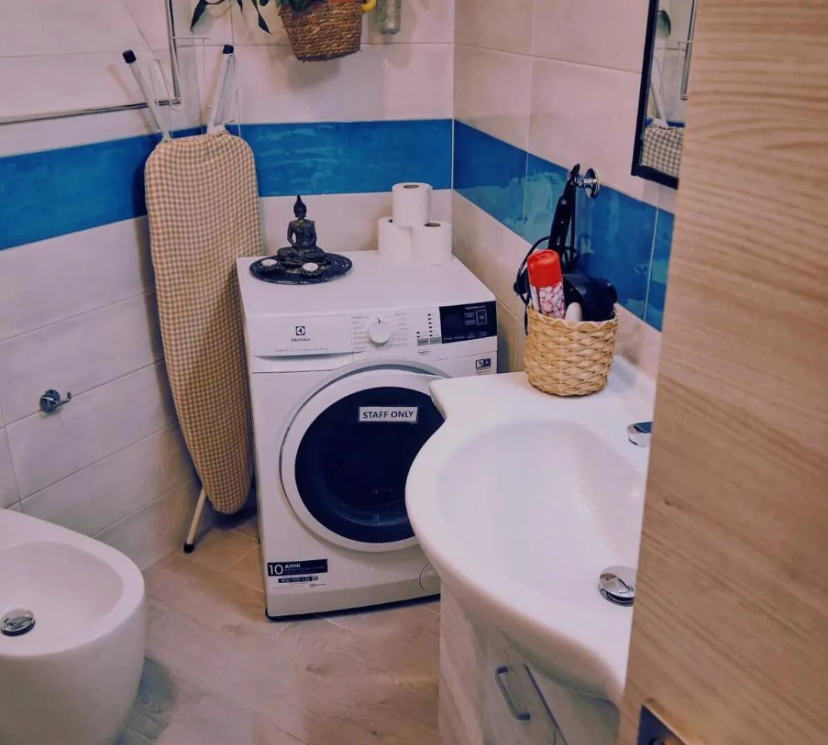 Lovers' Nest - Spa Apartment Roma