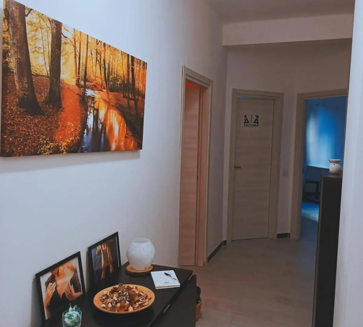 Lovers' Nest - Spa Apartment Roma